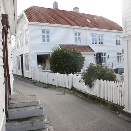 Gamle Apoteket I Gamle Skudeneshavn Apartment Екстериор снимка